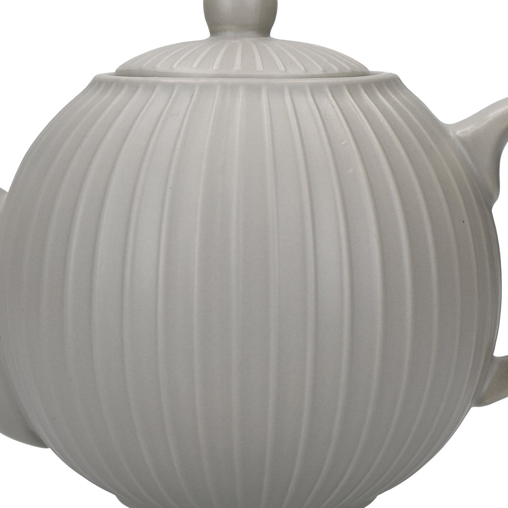 Globe Textured Teapot With Strainer 4 Cup Grey