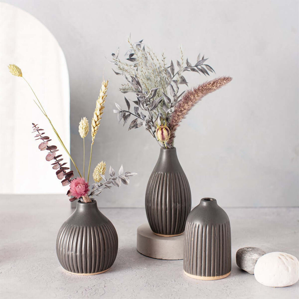 Grooved Bud Vases Black
