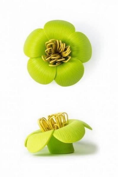 Blossom Magnetic Paper Clip Holder