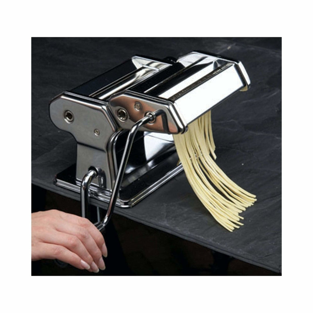 World of Flavours Double-Cutter Pasta Machine
